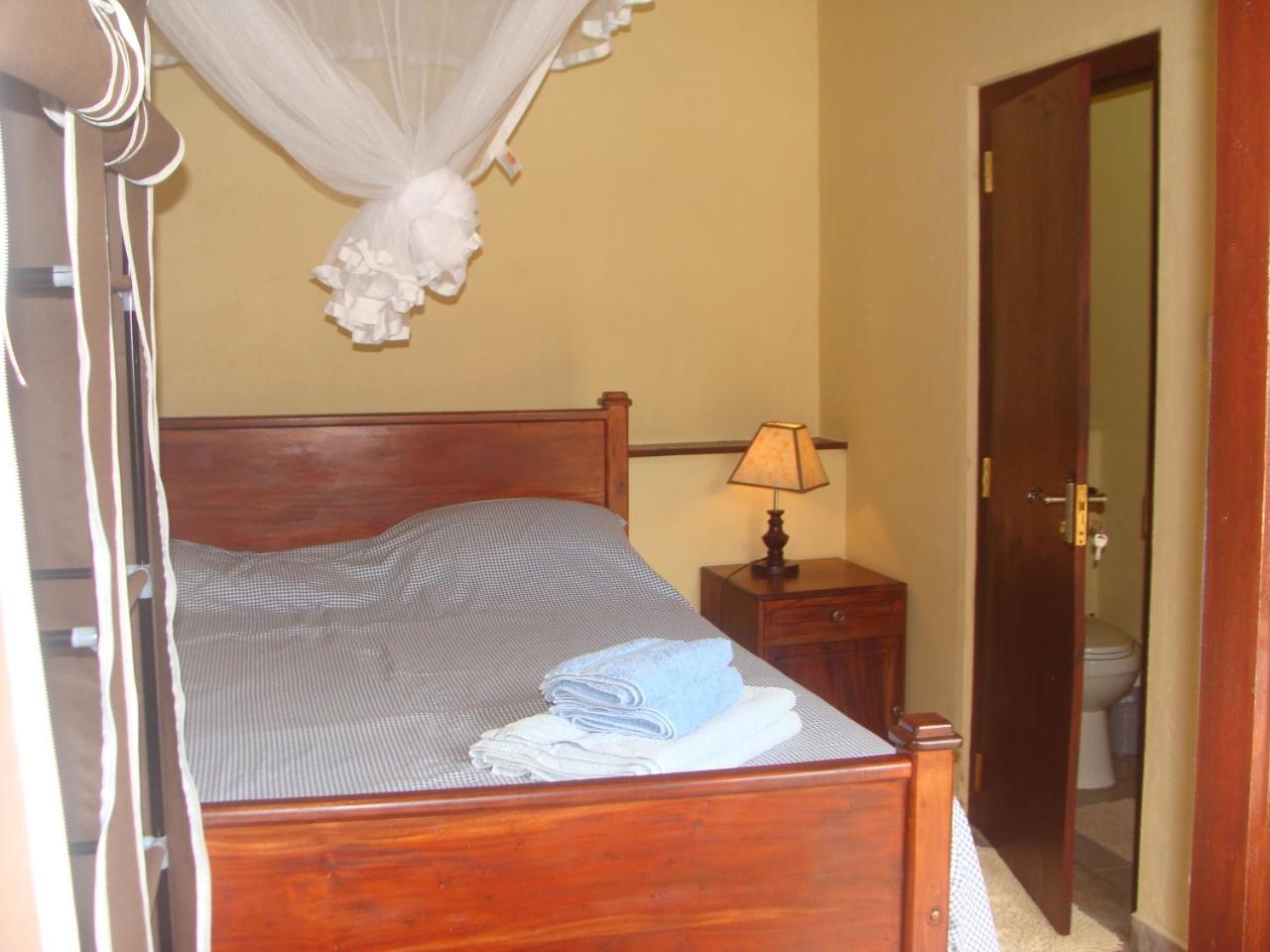 Jacks Bed And Breakfast Talpe Exterior foto
